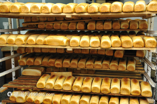 包烘焙食品廠(chǎng)生產(chǎn)新鮮產(chǎn)品